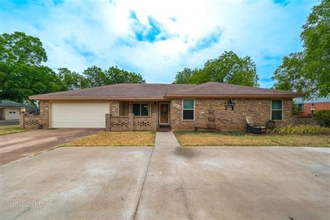 Stamford, TX Real Estate & Homes for Sale .